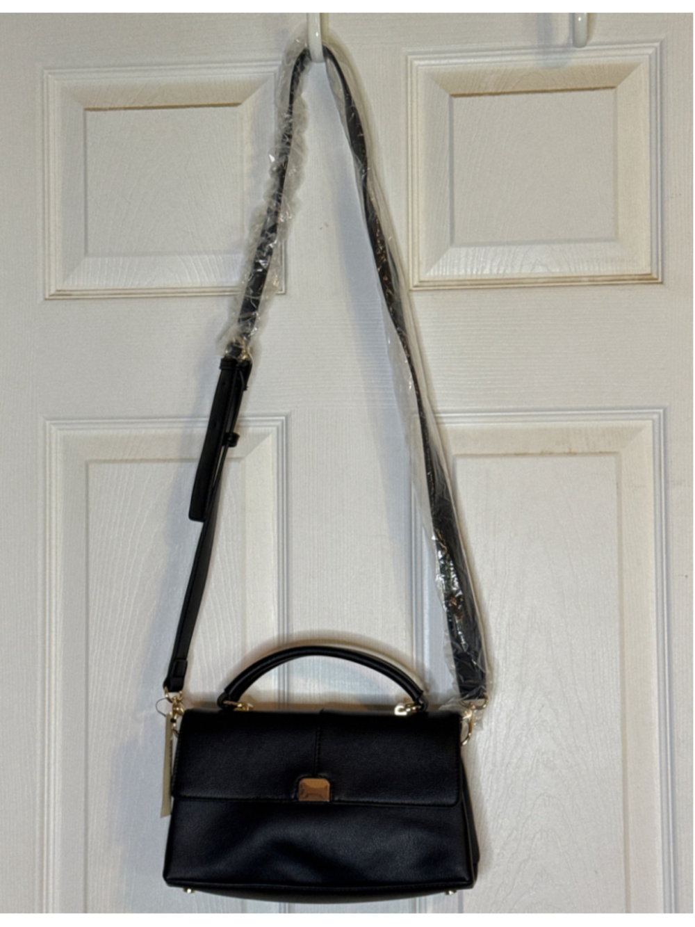 Black Crossbody Bag, One Size - Picture 2 of 6